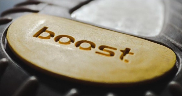 TAstaturtaste mit Bezeichnung boost 