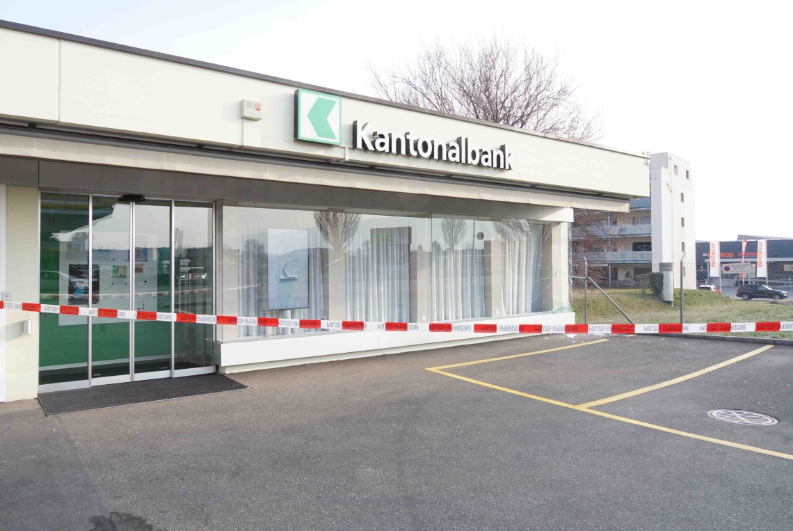 Au Sachbeschädigung