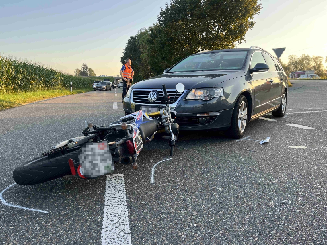 Diepoldsau: Unfall zwischen Auto und Motorrad